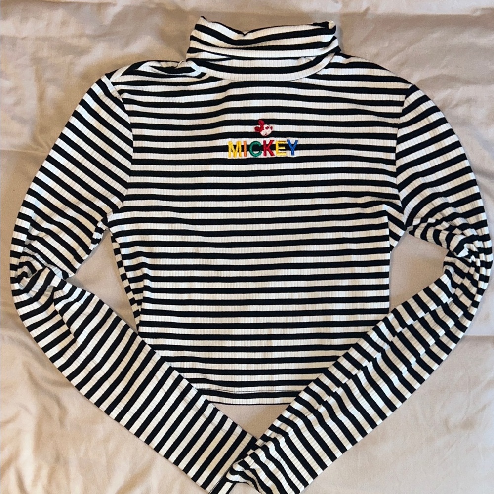 Striped Black & White Turtleneck Long Sleeve Top Mickey Embroidered Small